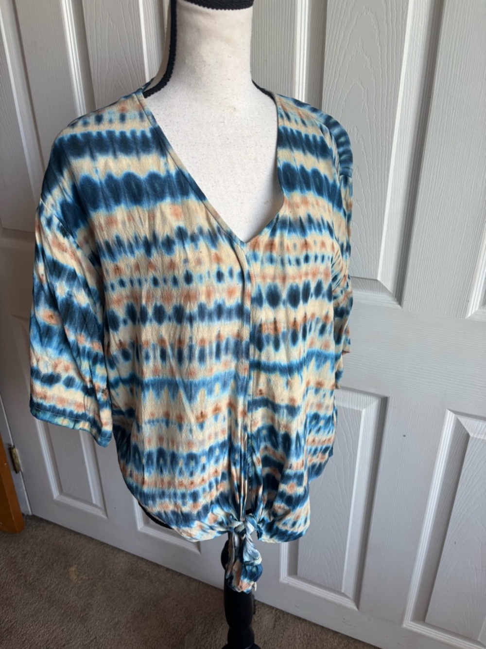 Karen Kane Tie Dye Top